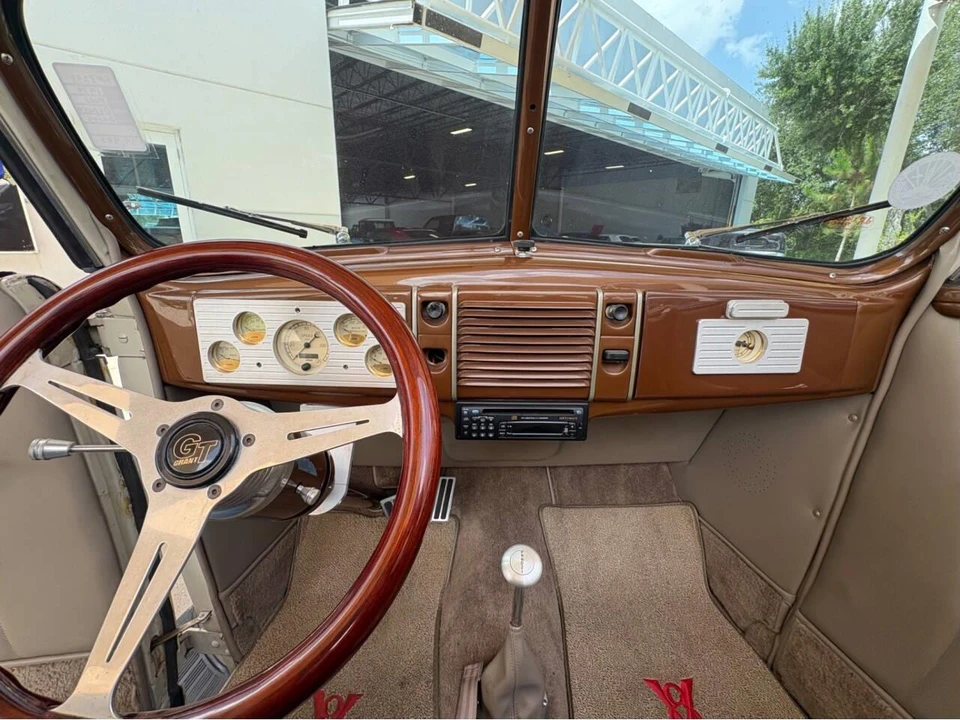 1939 Ford Standard & Deluxe & Super Deluxe - Image 31 of 31
