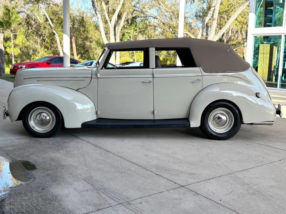 1939 Ford Standard & Deluxe & Super Deluxe - Image 23 of 31
