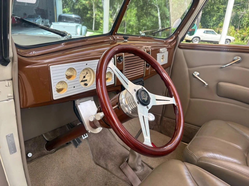 1939 Ford Standard & Deluxe & Super Deluxe - Image 27 of 31