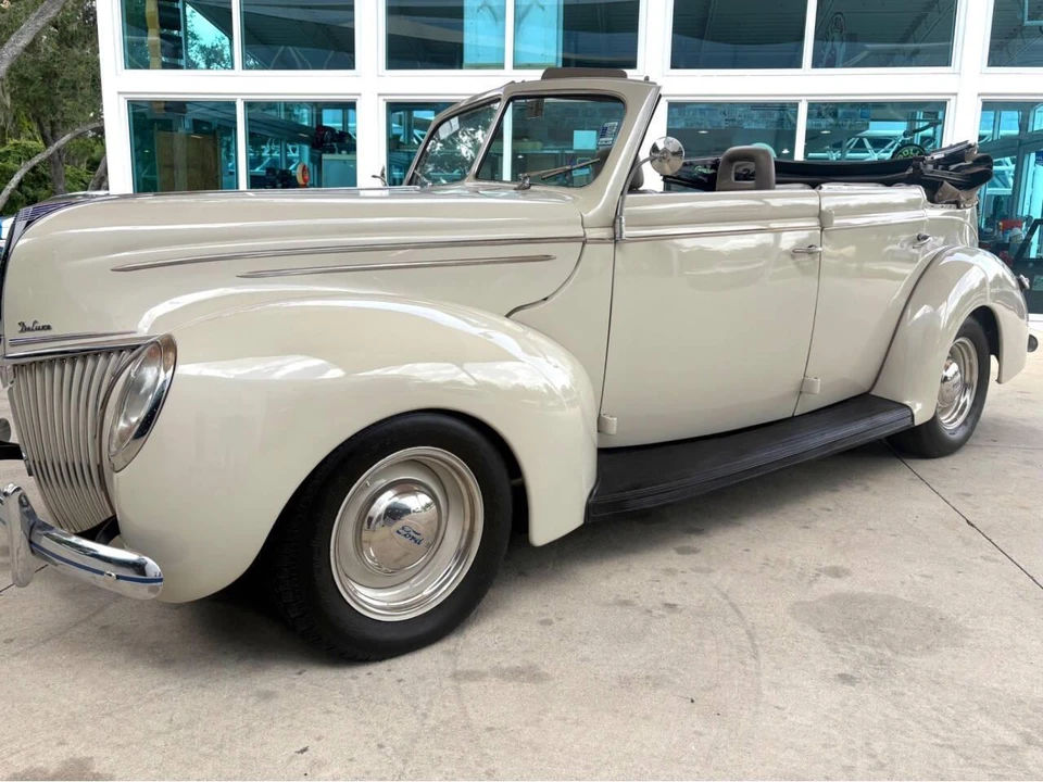 1939 Ford Standard & Deluxe & Super Deluxe - Image 12 of 31