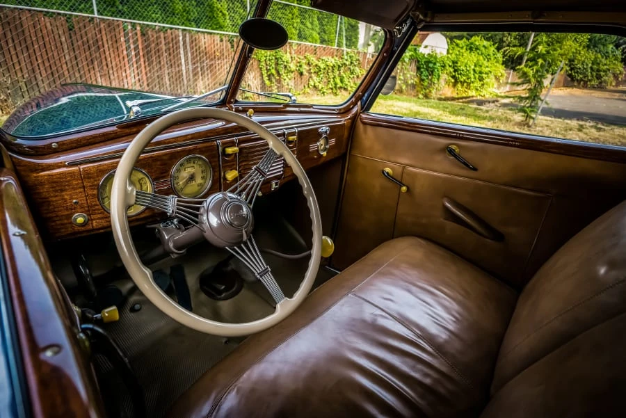 1939 Ford Standard & Deluxe & Super Deluxe - Image 4 of 12