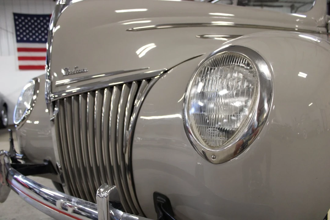1939 Ford Standard & Deluxe & Super Deluxe - Image 8 of 24