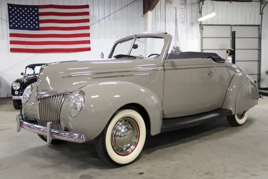1939 Ford Deluxe Convertible
