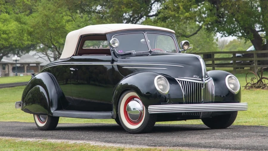 1939 Ford Standard & Deluxe & Super Deluxe - Image 13 of 13