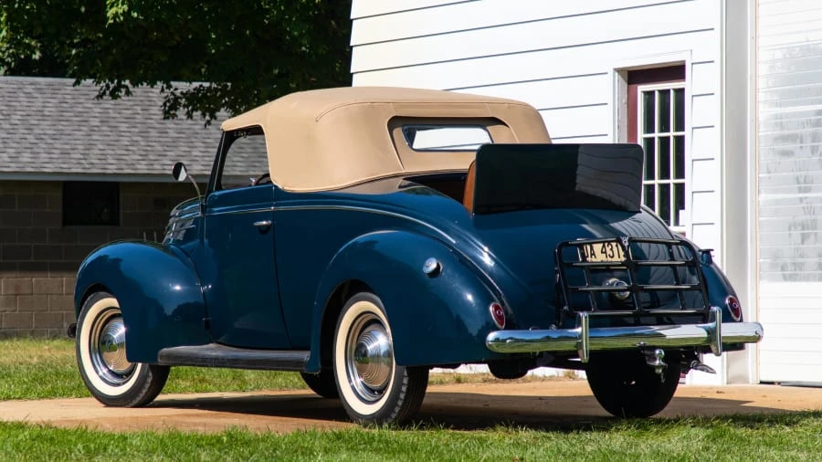 1939 Ford Standard & Deluxe & Super Deluxe - Image 3 of 13