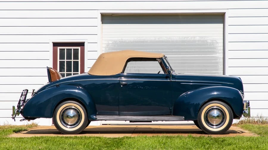 1939 Ford Standard & Deluxe & Super Deluxe - Image 8 of 13