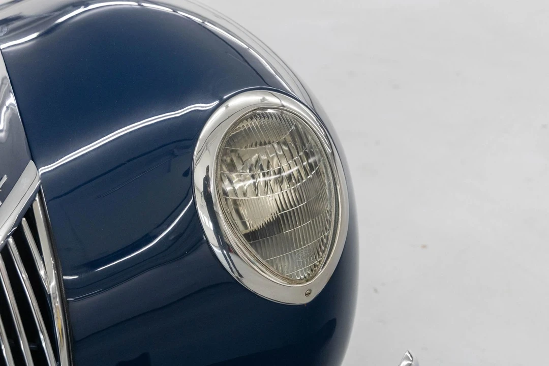 1939 Ford Standard & Deluxe & Super Deluxe - Image 16 of 31