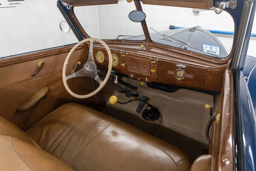 1939 Ford Standard & Deluxe & Super Deluxe - Image 5 of 31