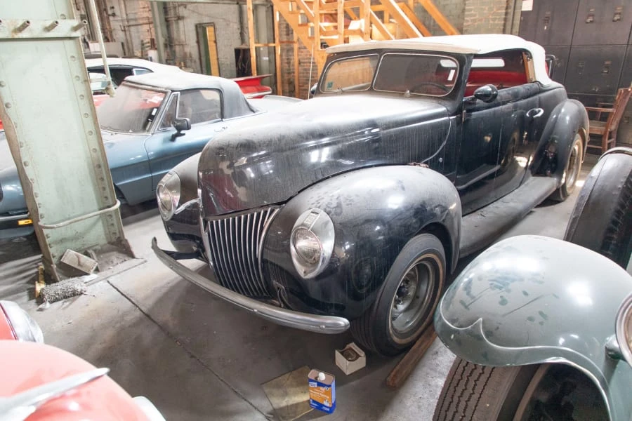 1939 Ford Standard & Deluxe & Super Deluxe - Image 13 of 13
