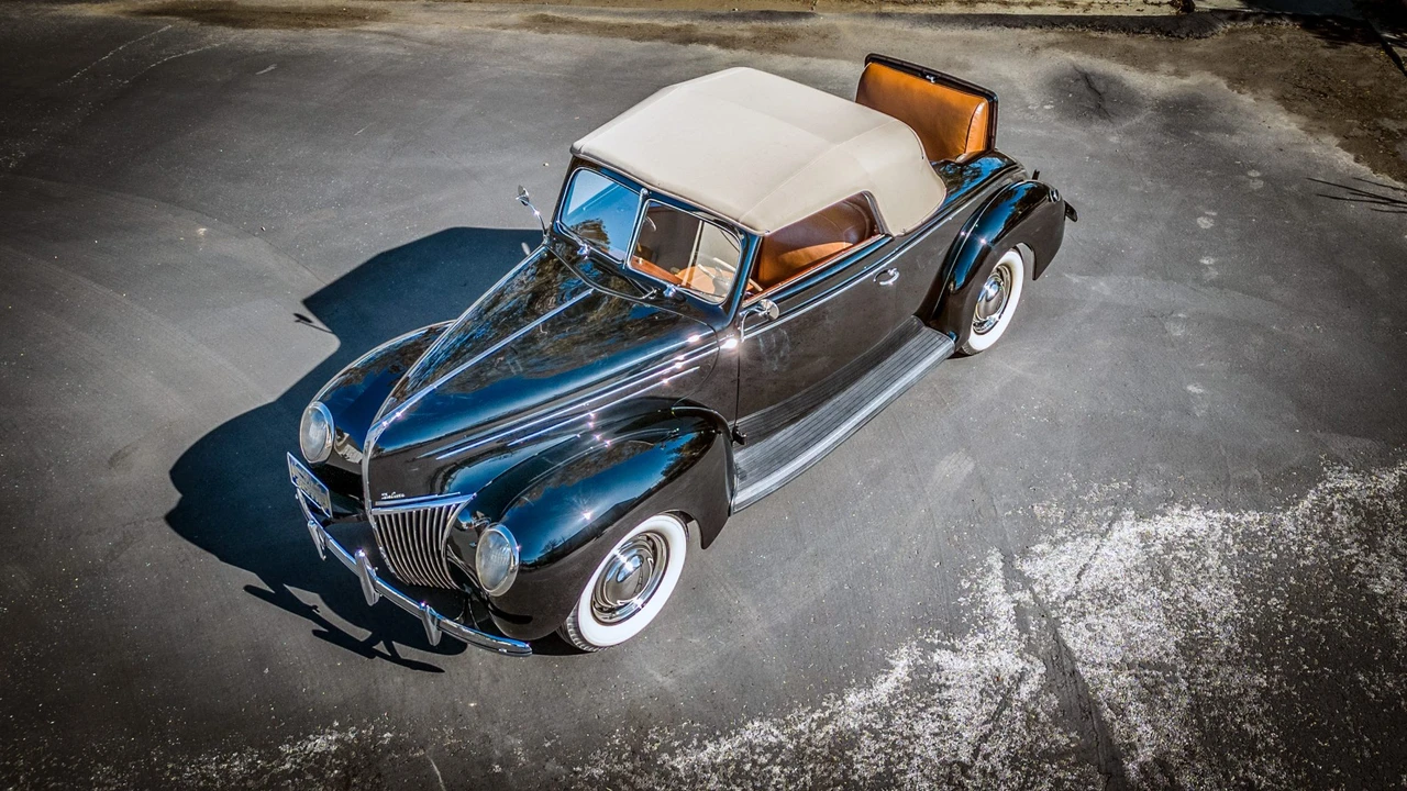 1939 Ford Standard & Deluxe & Super Deluxe - Image 17 of 31