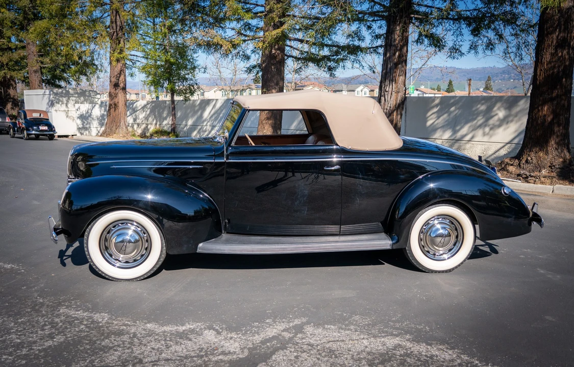 1939 Ford Standard & Deluxe & Super Deluxe - Image 5 of 31