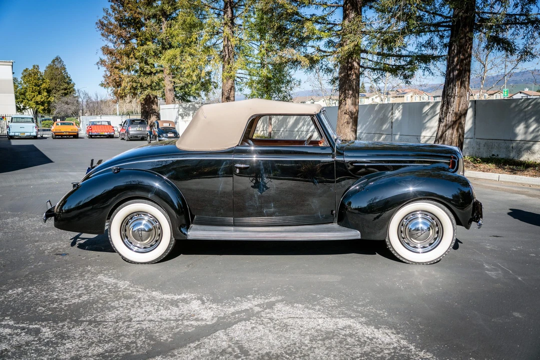 1939 Ford Standard & Deluxe & Super Deluxe - Image 7 of 31