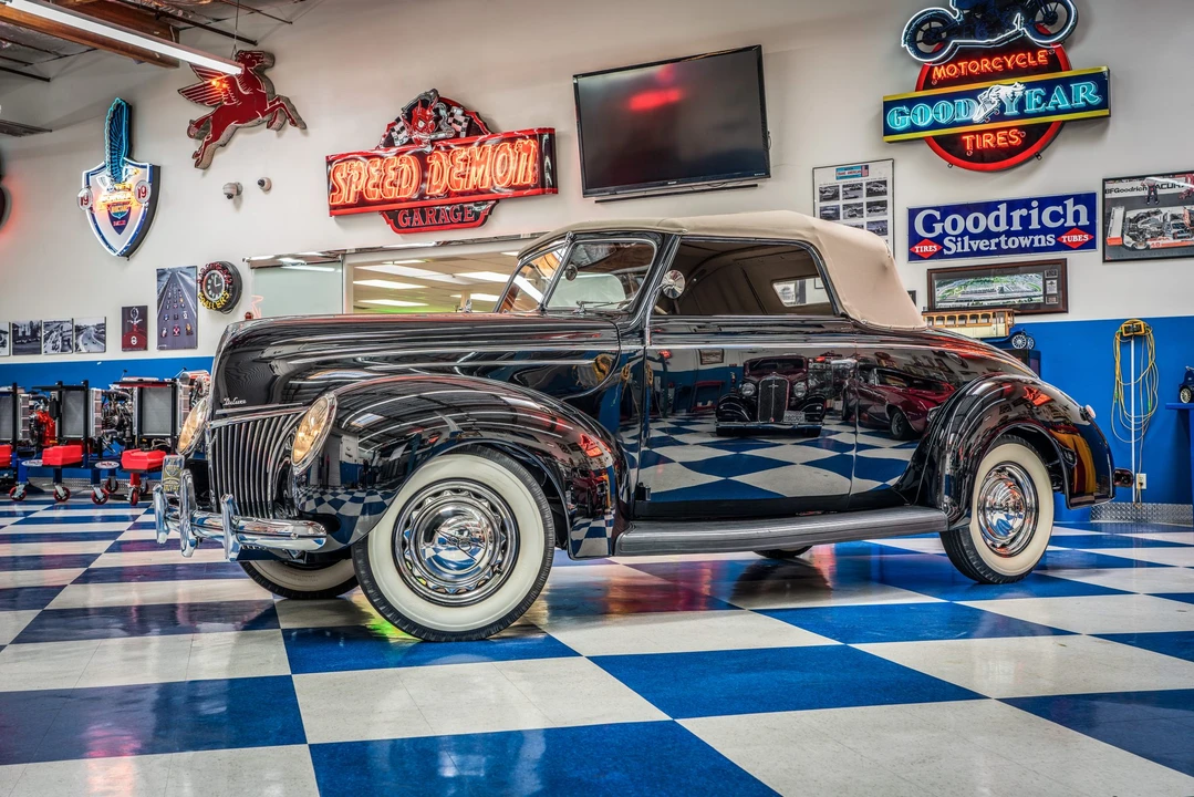 1939 Ford Standard & Deluxe & Super Deluxe - Image 12 of 31