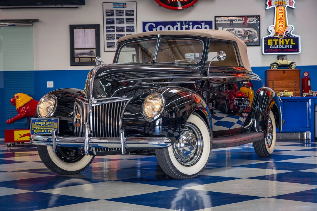1939 Ford Standard & Deluxe & Super Deluxe - Image 11 of 31
