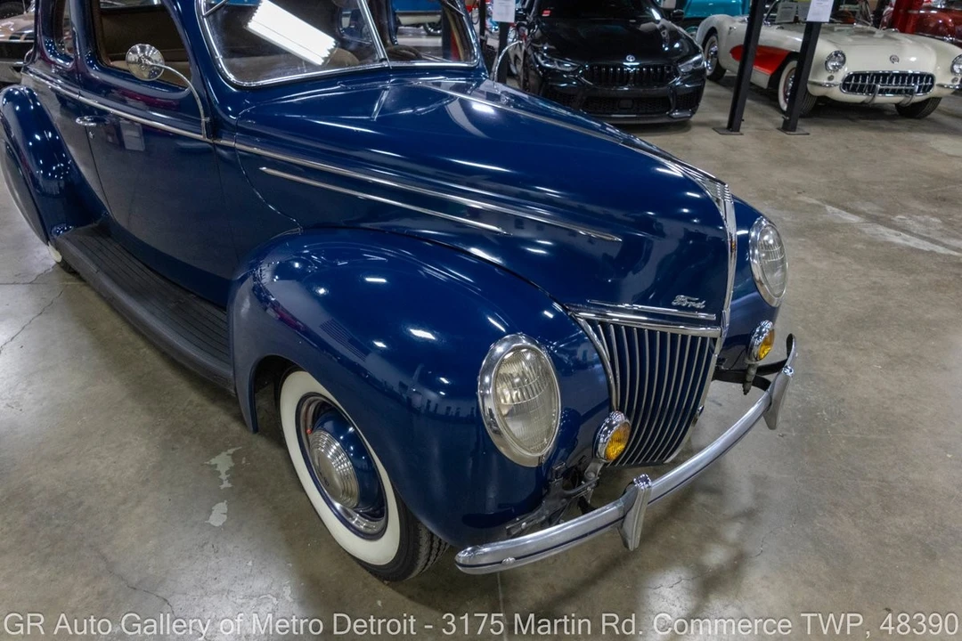 1939 Ford Standard & Deluxe & Super Deluxe - Image 13 of 31