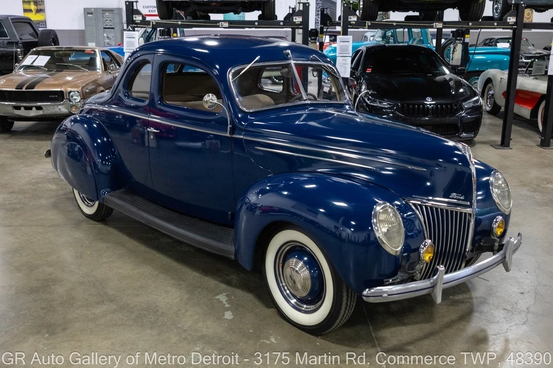 1939 Ford Standard & Deluxe & Super Deluxe - Image 9 of 31