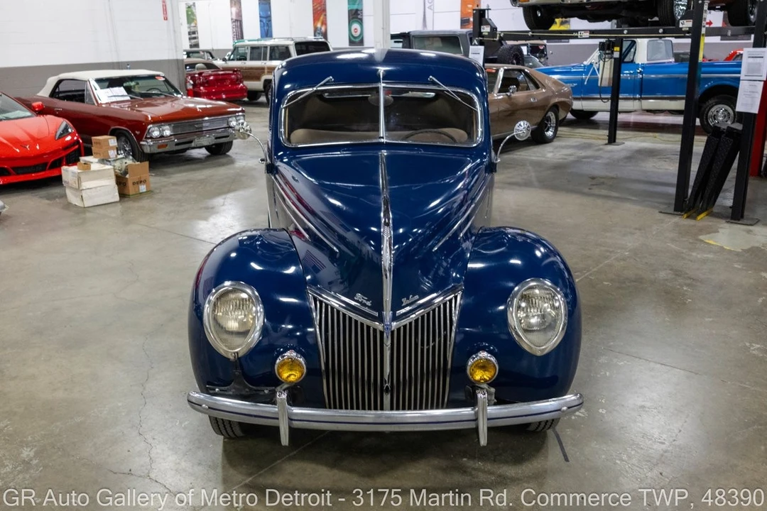 1939 Ford Standard & Deluxe & Super Deluxe - Image 11 of 31
