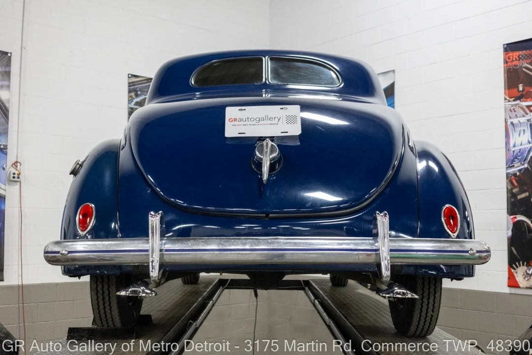 1939 Ford Standard & Deluxe & Super Deluxe - Image 20 of 31