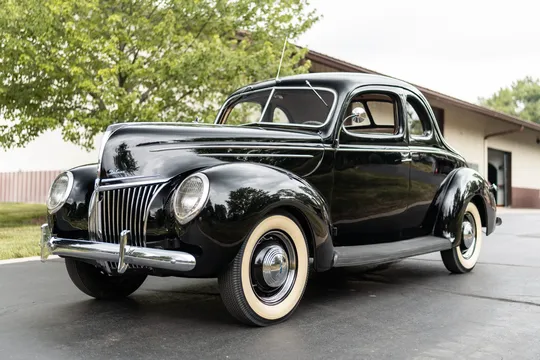 1939 Ford Standard & Deluxe & Super Deluxe - Image 2 of 31