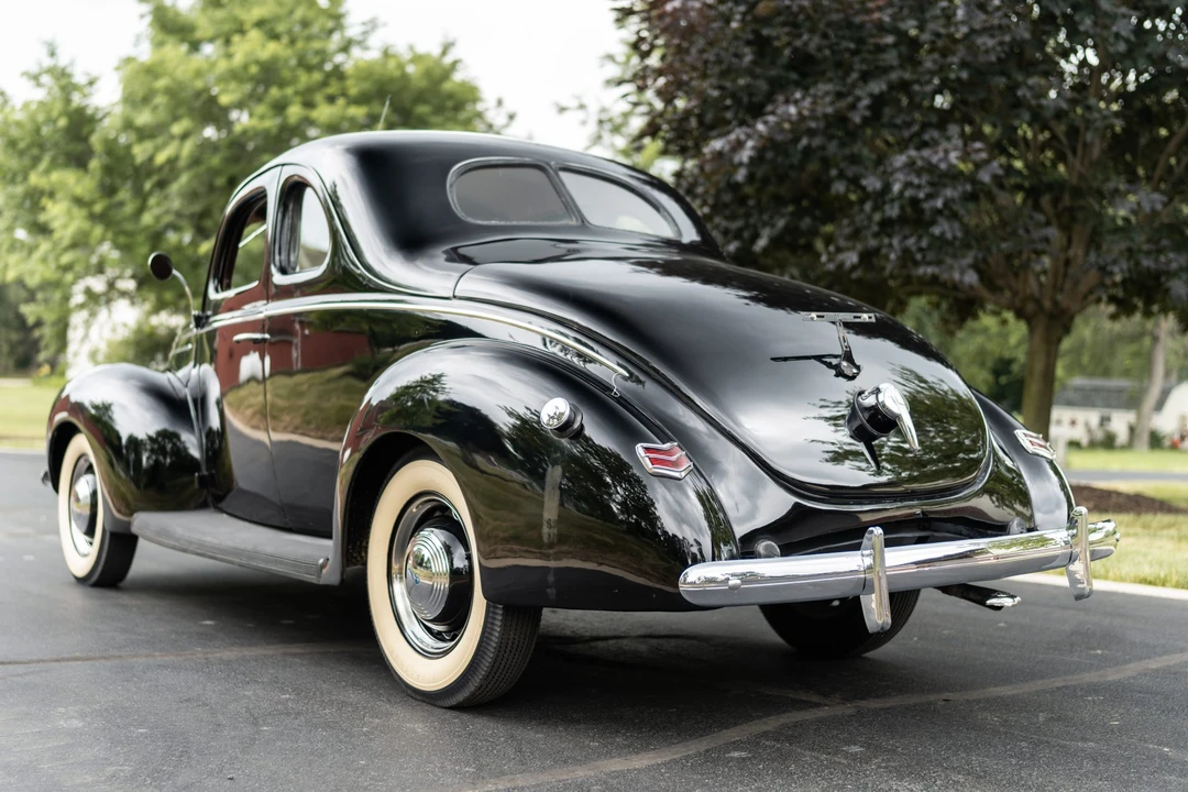 1939 Ford Standard & Deluxe & Super Deluxe - Image 8 of 31
