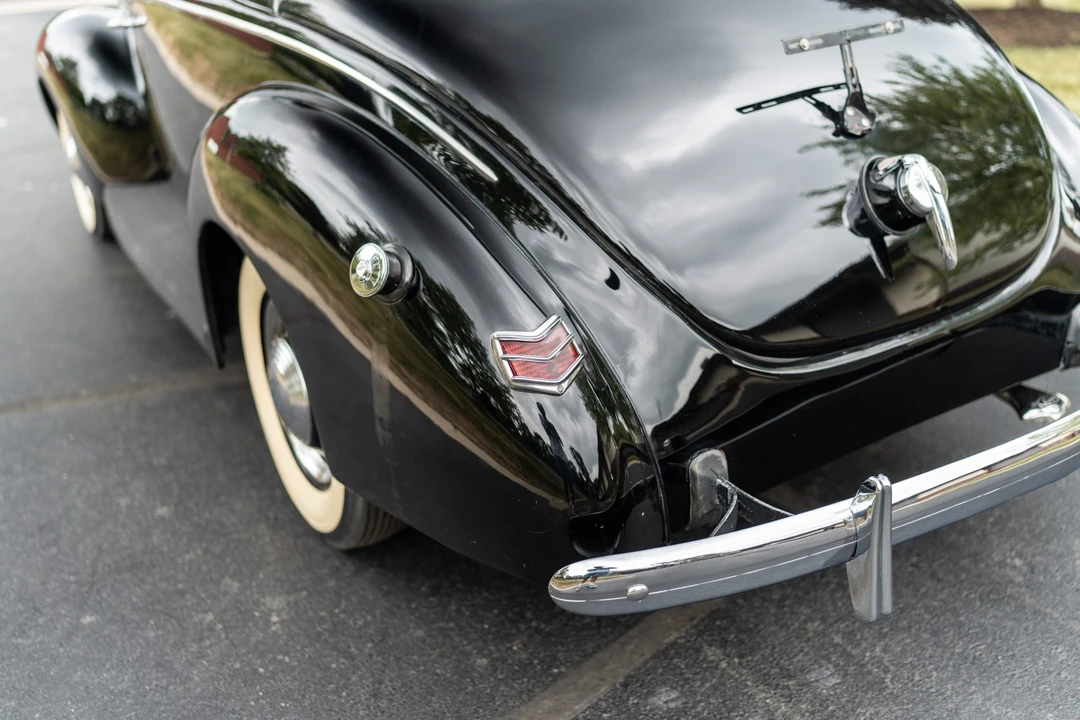 1939 Ford Standard & Deluxe & Super Deluxe - Image 27 of 31
