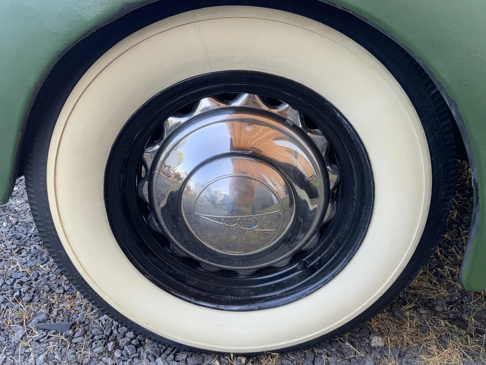 1939 Ford Standard & Deluxe & Super Deluxe - Image 27 of 31