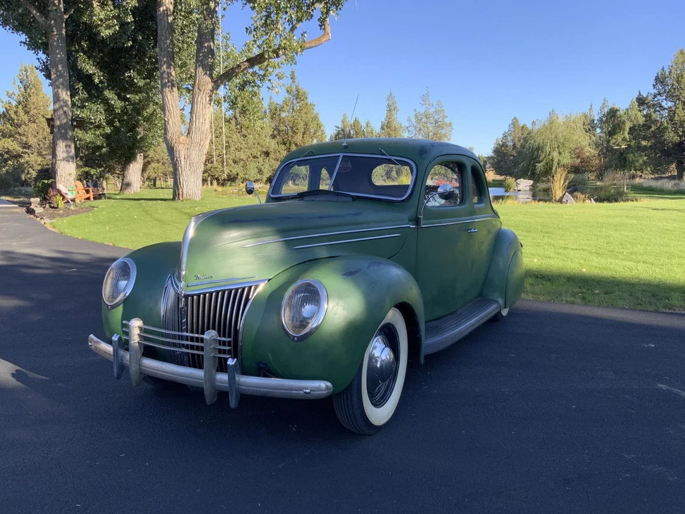 1939 Ford Standard & Deluxe & Super Deluxe - Image 4 of 31