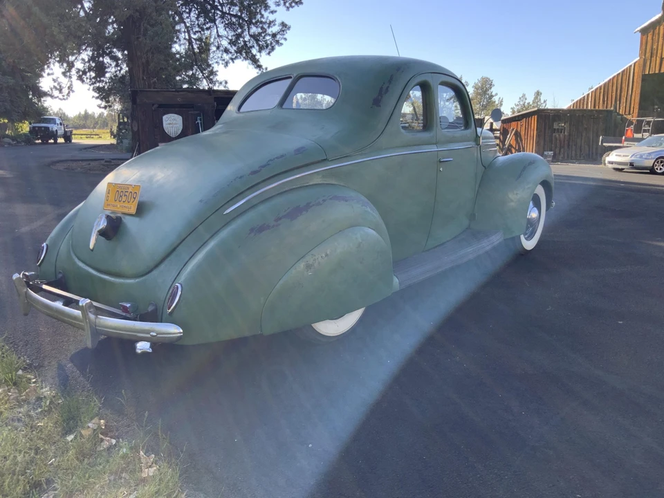 1939 Ford Standard & Deluxe & Super Deluxe - Image 12 of 31