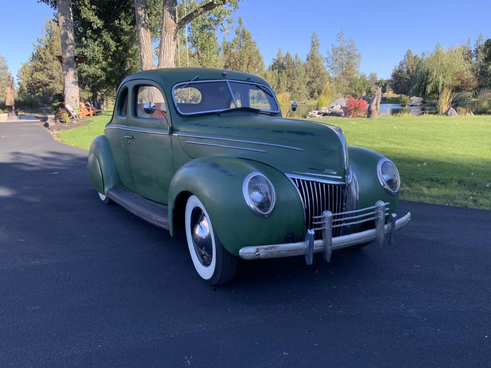 1939 Ford Standard & Deluxe & Super Deluxe - Image 2 of 31