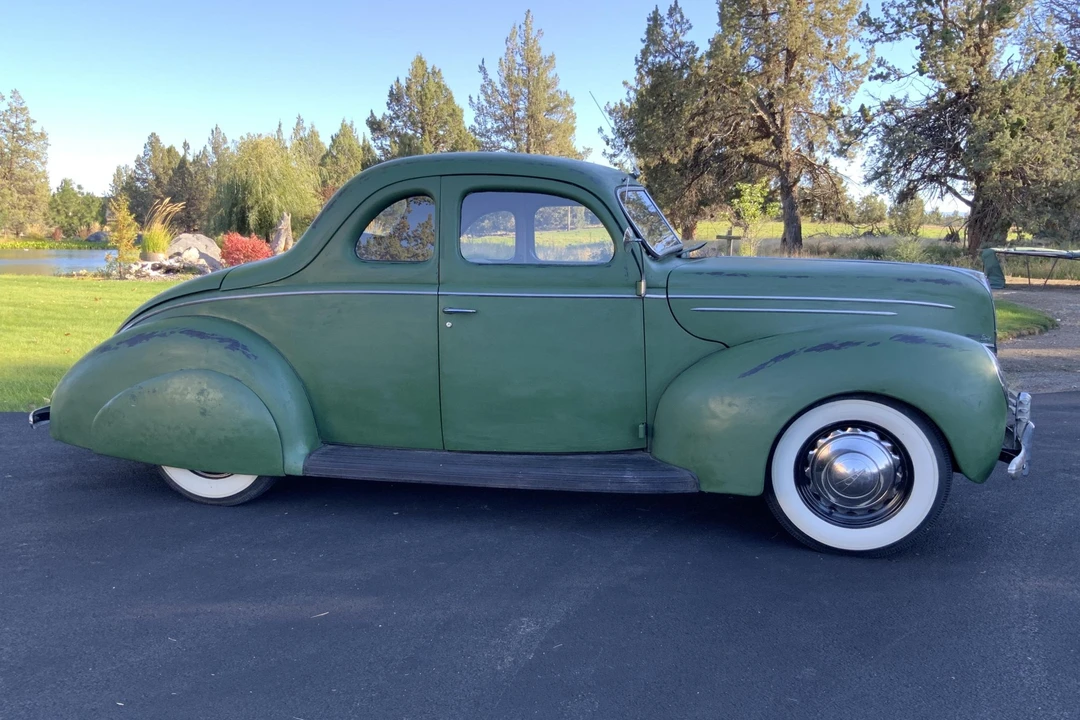 1939 Ford Standard & Deluxe & Super Deluxe - Image 15 of 31