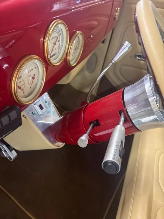 1939 Ford Standard & Deluxe & Super Deluxe - Image 13 of 17