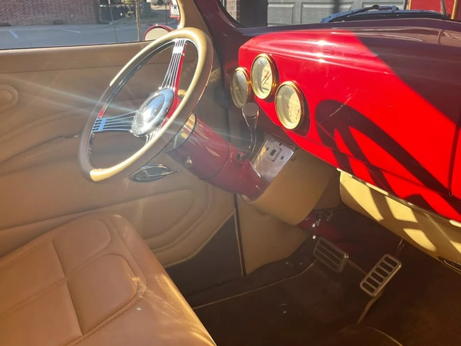 1939 Ford Standard & Deluxe & Super Deluxe - Image 9 of 17