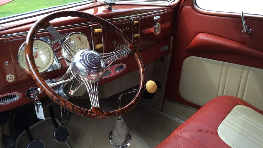 1939 Ford Standard & Deluxe & Super Deluxe - Image 4 of 6