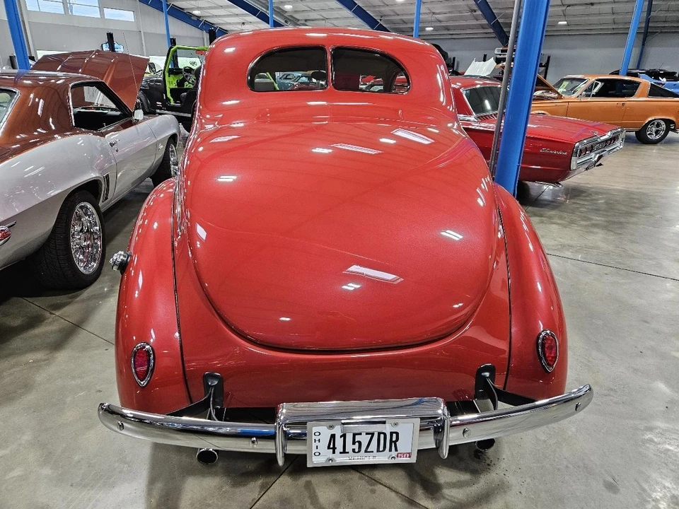 1939 Ford Standard & Deluxe & Super Deluxe - Image 5 of 10