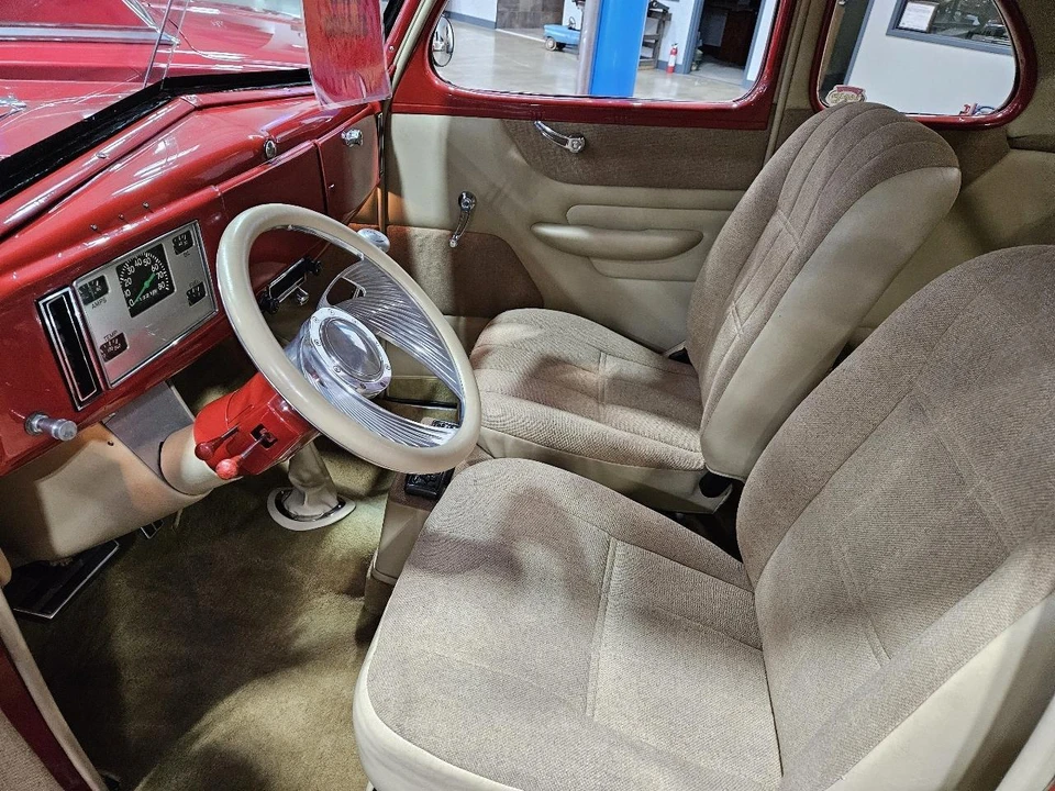 1939 Ford Standard & Deluxe & Super Deluxe - Image 7 of 10