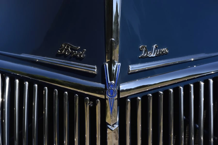 1939 Ford Standard & Deluxe & Super Deluxe - Image 11 of 31