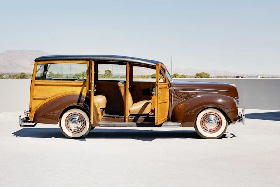 1939 Ford Standard & Deluxe & Super Deluxe - Image 19 of 31