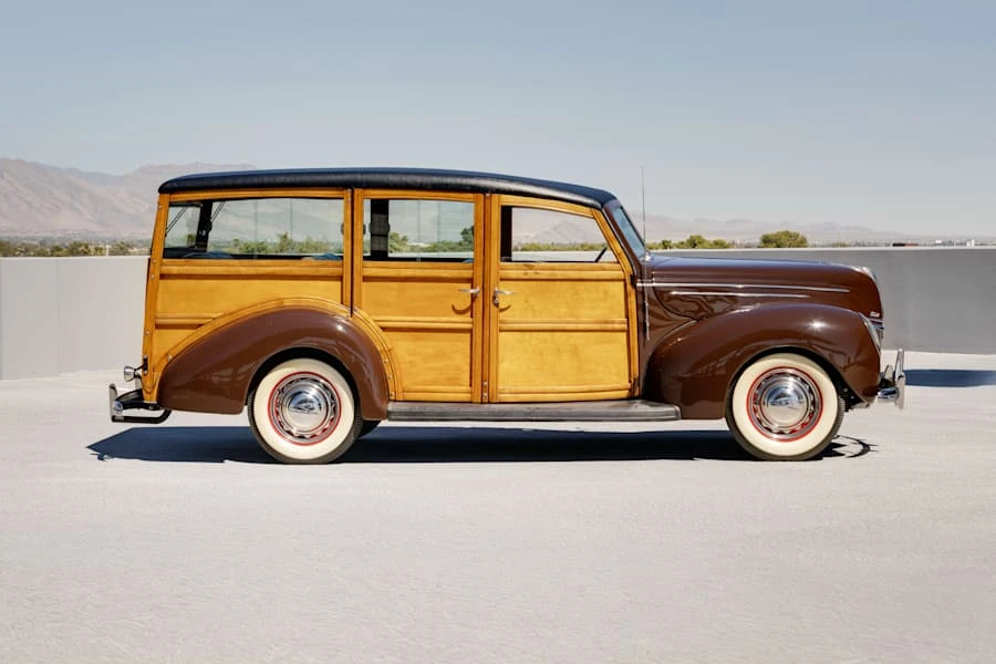 1939 Ford Standard & Deluxe & Super Deluxe - Image 11 of 31