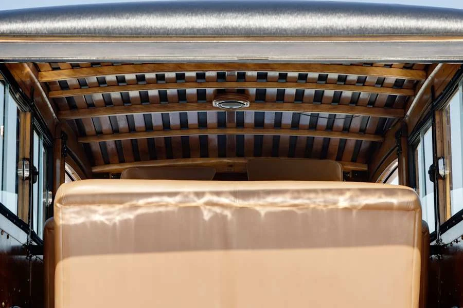 1939 Ford Standard & Deluxe & Super Deluxe - Image 25 of 31