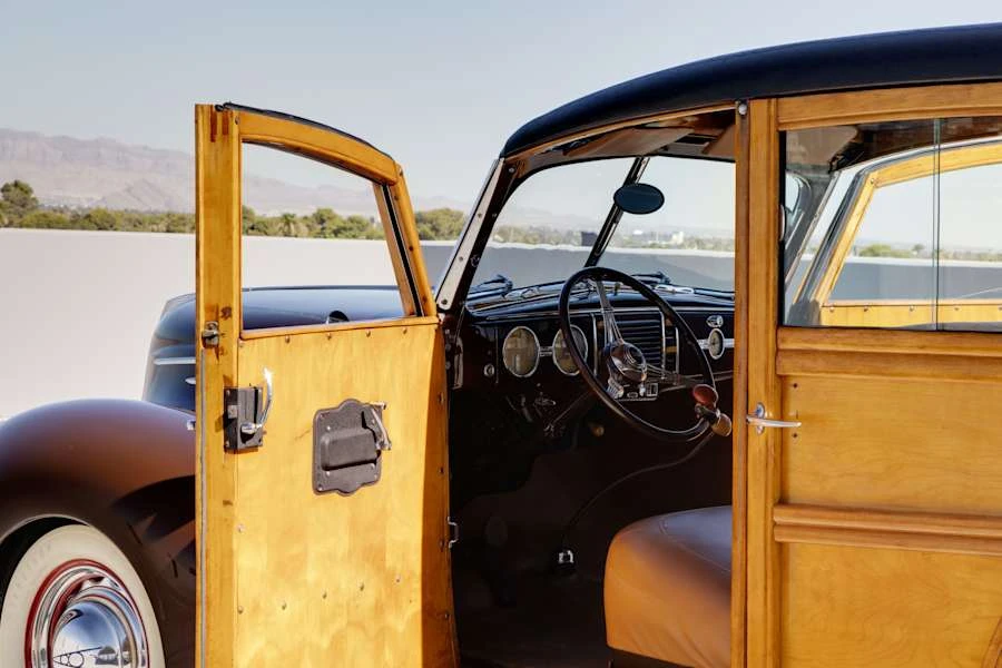 1939 Ford Standard & Deluxe & Super Deluxe - Image 13 of 31