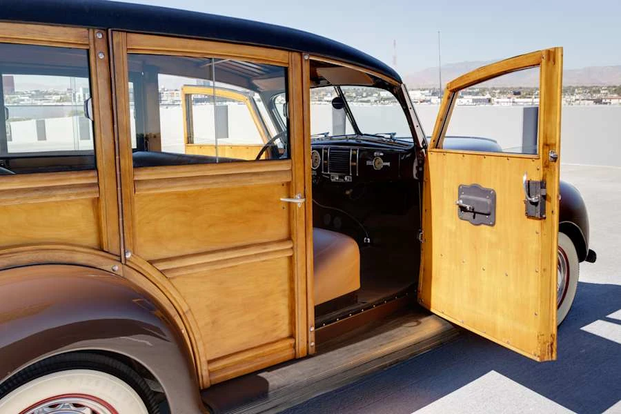1939 Ford Standard & Deluxe & Super Deluxe - Image 9 of 31