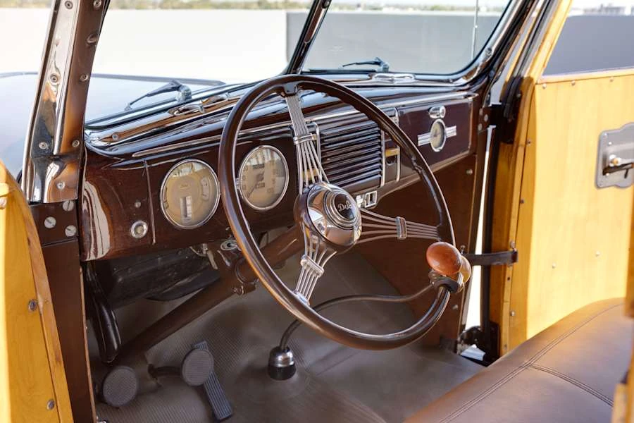 1939 Ford Standard & Deluxe & Super Deluxe - Image 29 of 31