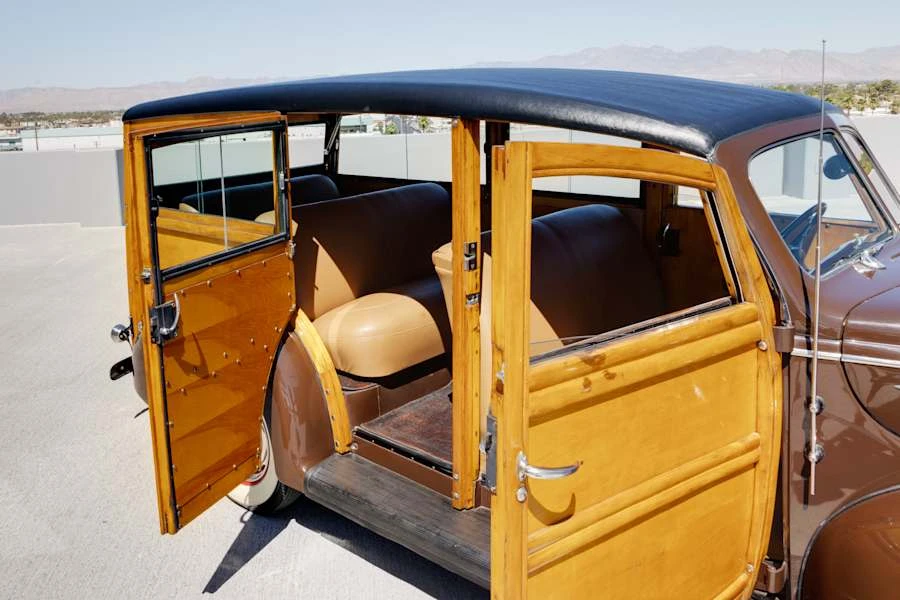 1939 Ford Standard & Deluxe & Super Deluxe - Image 24 of 31