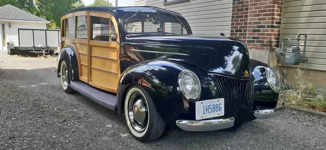 1939 Ford Woodie Wagon