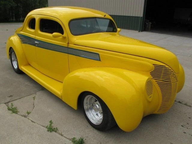 1939 Ford Standard & Deluxe & Super Deluxe - Image 3 of 20