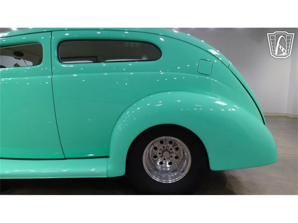 1939 Ford Standard & Deluxe & Super Deluxe - Image 31 of 31