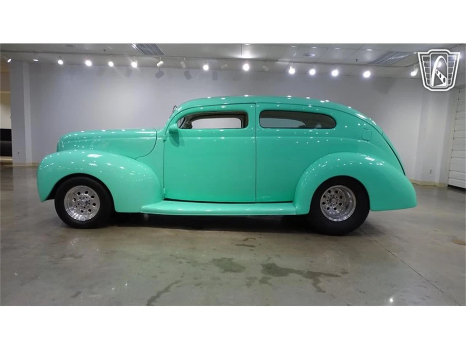 1939 Ford Standard & Deluxe & Super Deluxe - Image 6 of 31