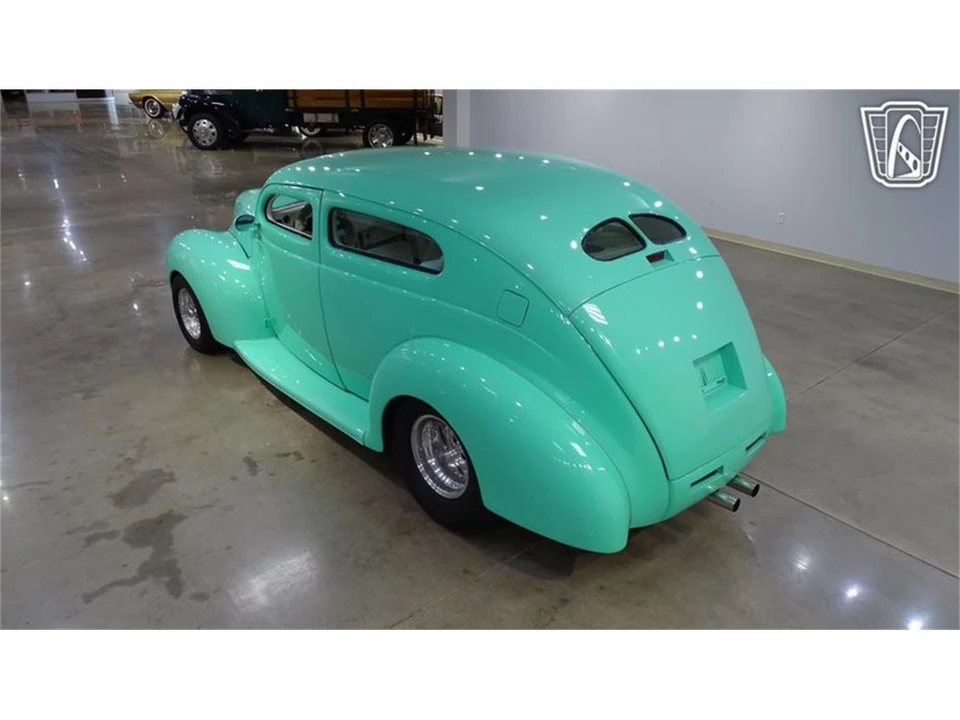 1939 Ford Standard & Deluxe & Super Deluxe - Image 8 of 31
