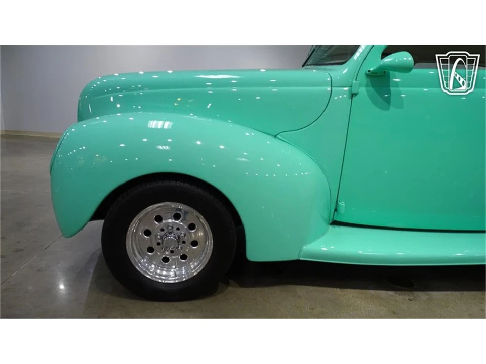 1939 Ford Standard & Deluxe & Super Deluxe - Image 29 of 31