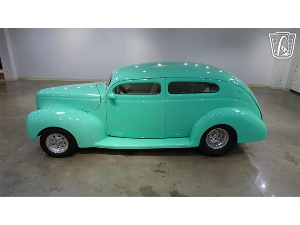 1939 Ford Standard & Deluxe & Super Deluxe - Image 5 of 31